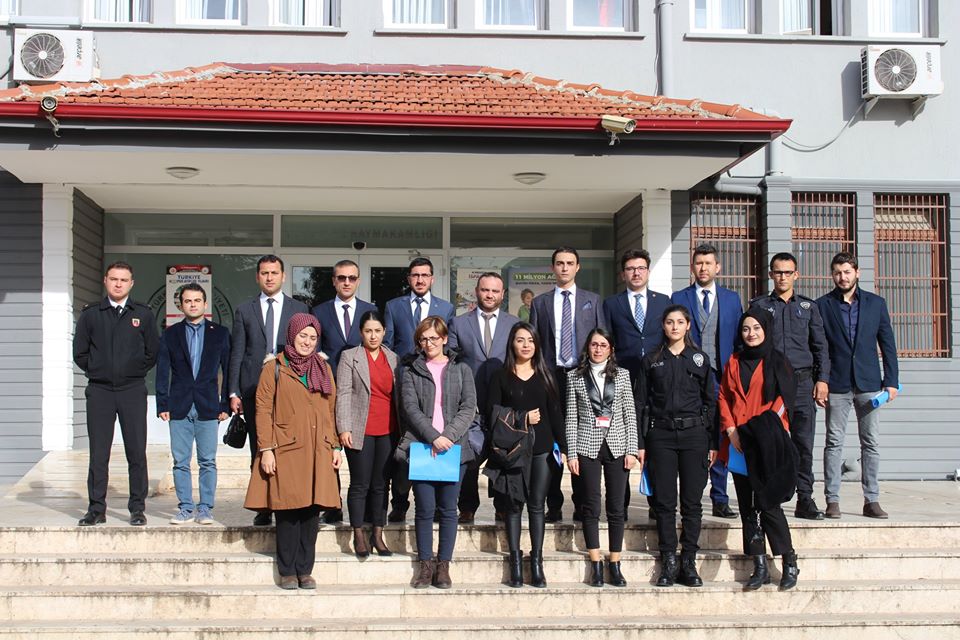 KADINA YÖNELİK ŞİDDET VE KÖTÜ MUAMELE TOPLANTISI
